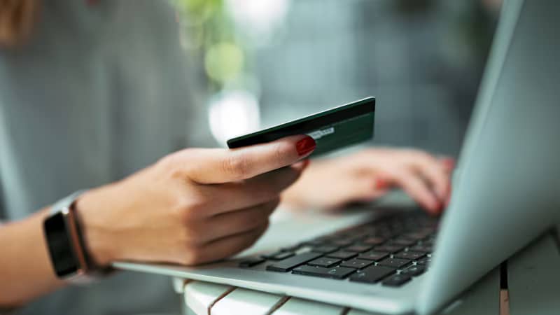 Tips Safely Use Your Credit Card Online